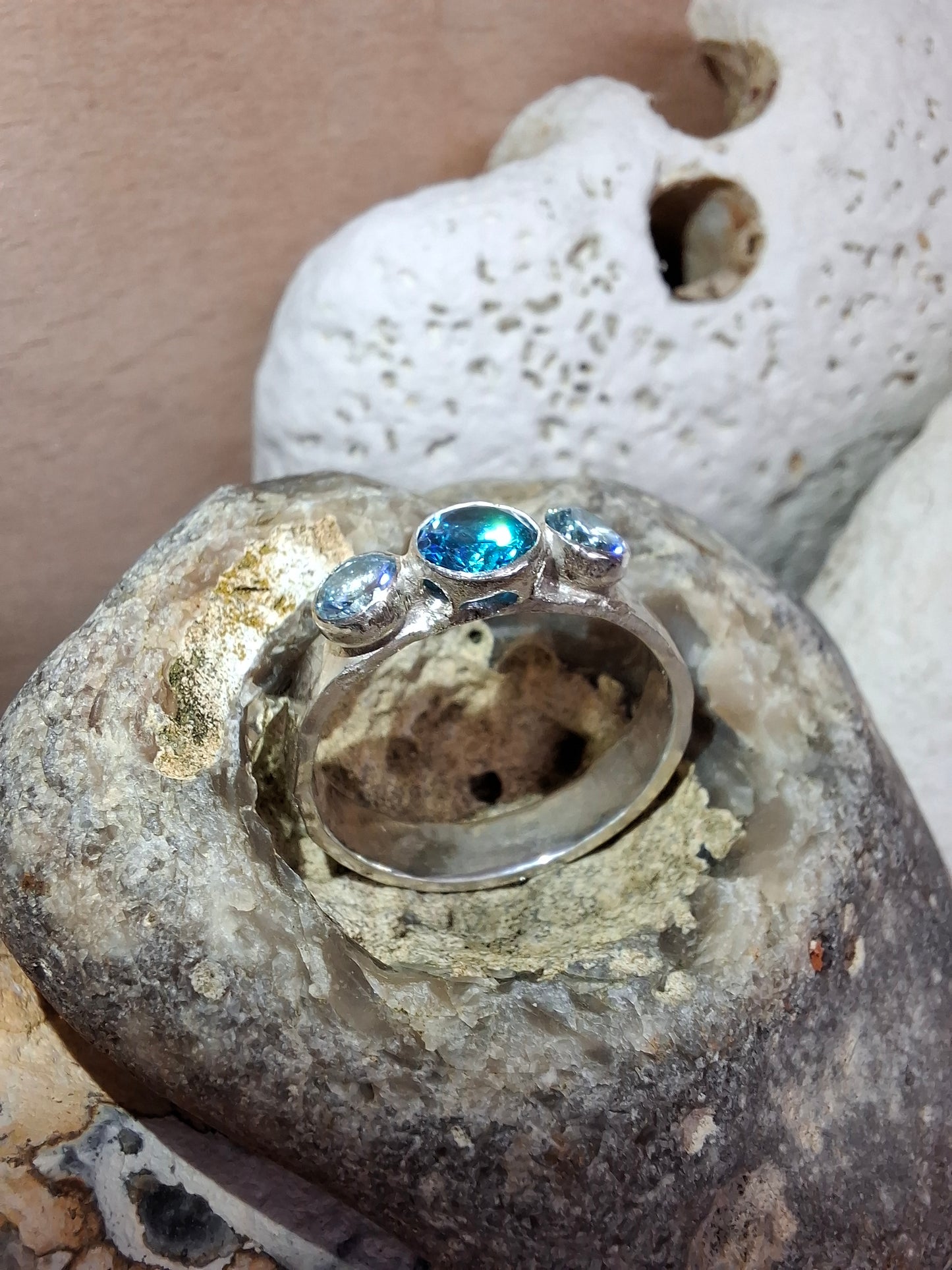 Aquamarine cubic zirconia silver hammered ring.