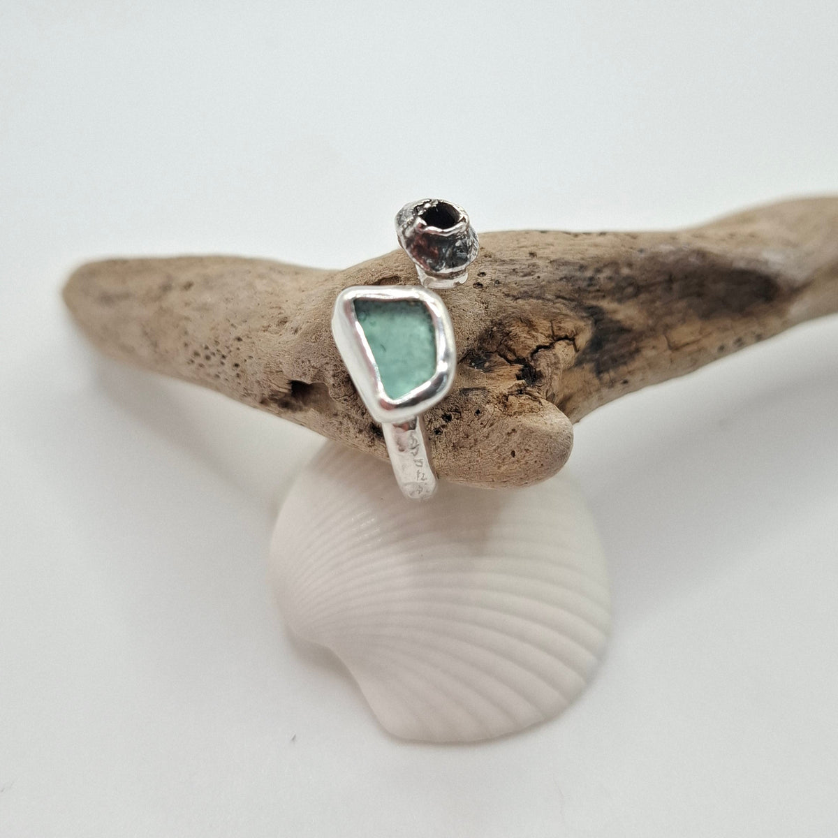 Hammered Sterling Silver Adjustable Aqua Welsh Seaglass & Barnacle Ring - Shelley Ide Jewellery