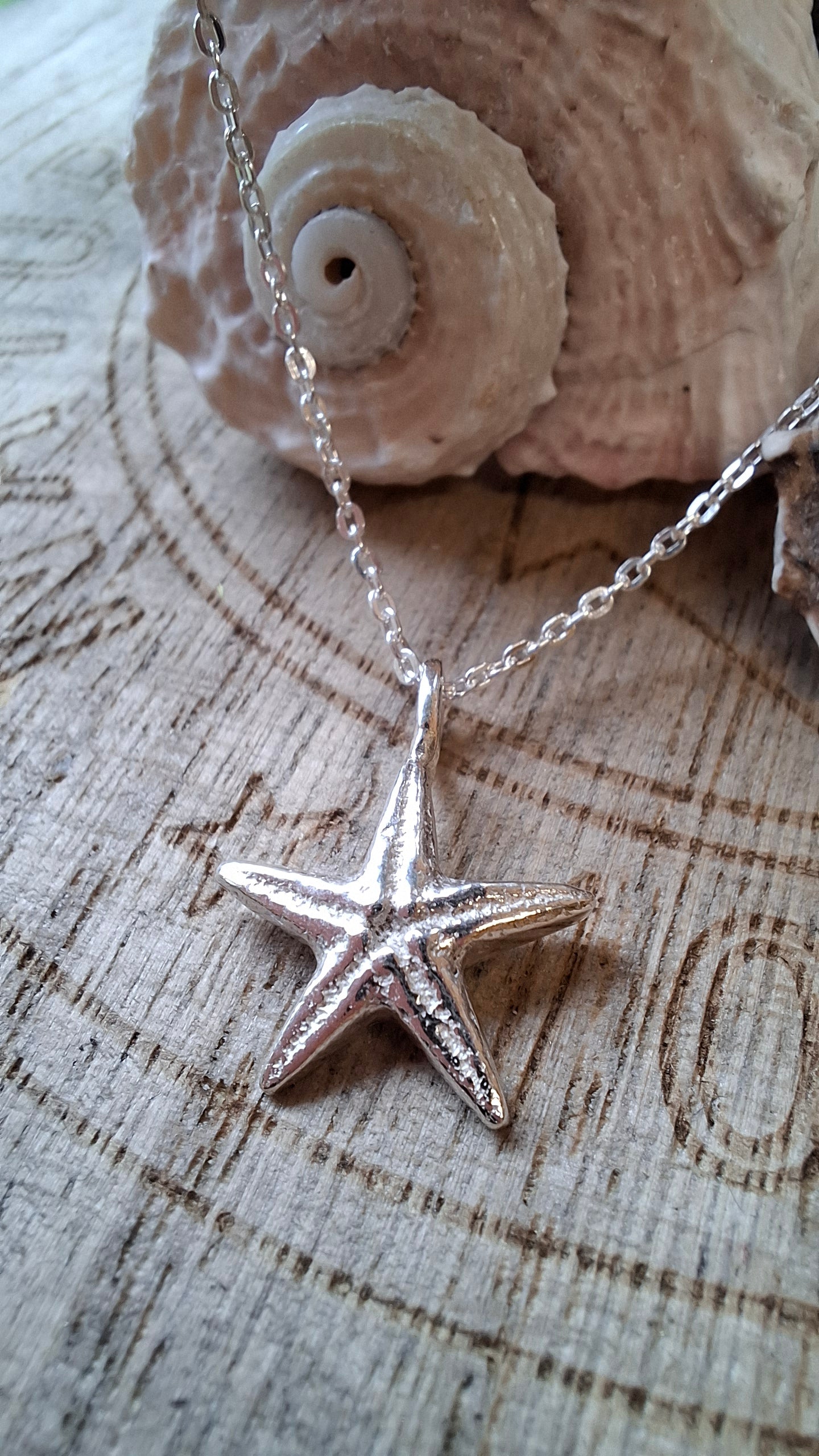 Cast silver starfish pendant with necklace