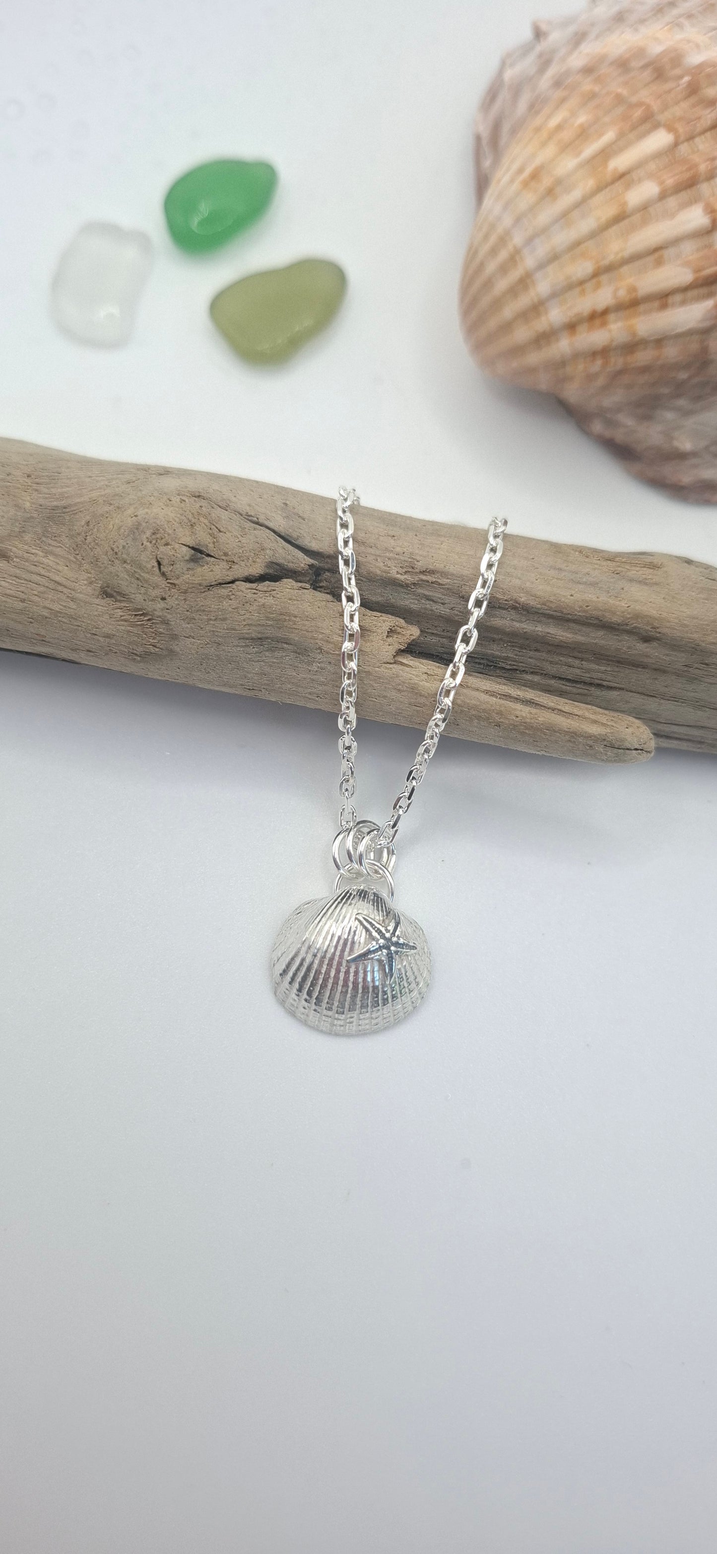 Sterling Silver Cockle Shell & Starfish Pendant Necklace